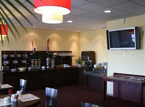 ibis Styles Lyon Meyzieu Stadium 3*,