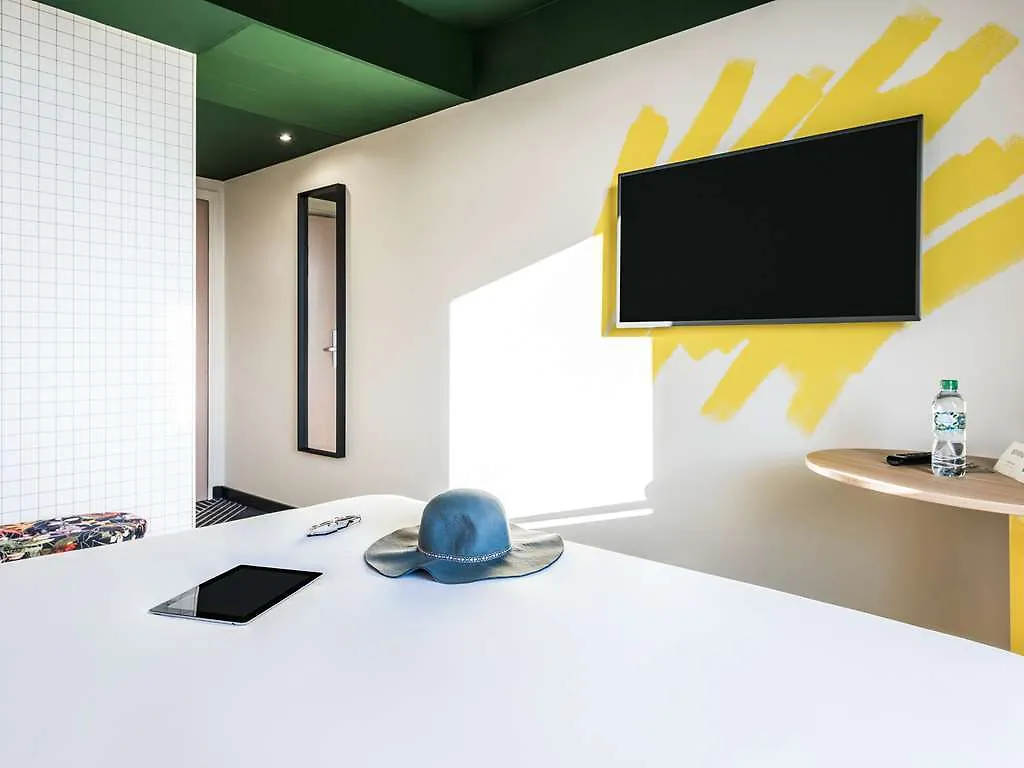 Ibis Styles Lyon Meyzieu Arena Stadium 3*,  Francja